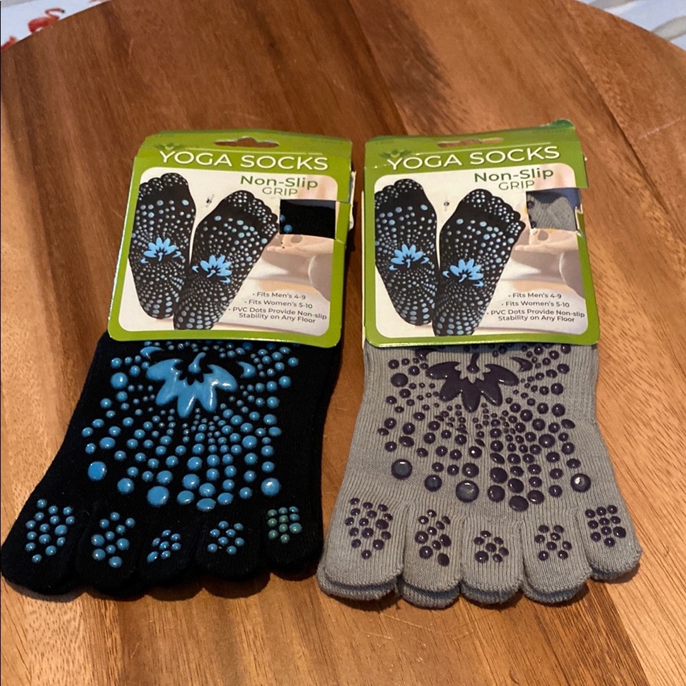 2pair Non-Slip Yoga Socks with Grip NWTS